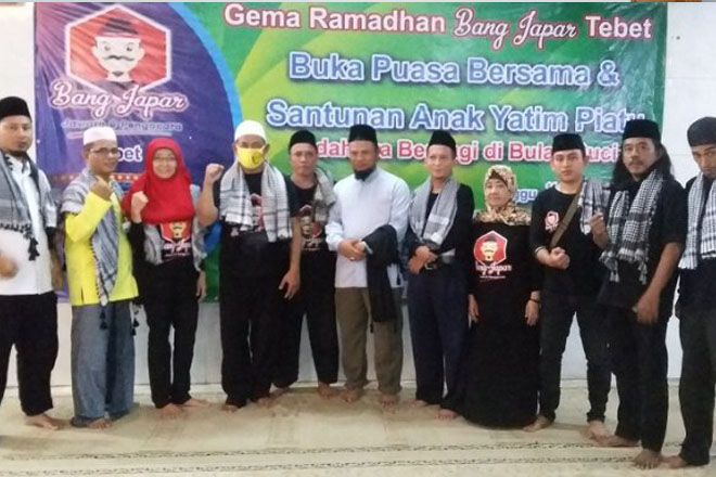Para Jawara Bang Japar Siap Jaga Kampung Cegah Kejahatan dan Kenakalan Remaja