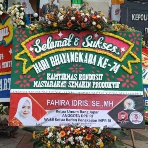 Fahira Idris Kirim Bunga Ucapan Hari Bhayangkara Ke-74 Ke Mabes Polri, Polda Metro Jaya dan Polres Se-DKI Jakarta